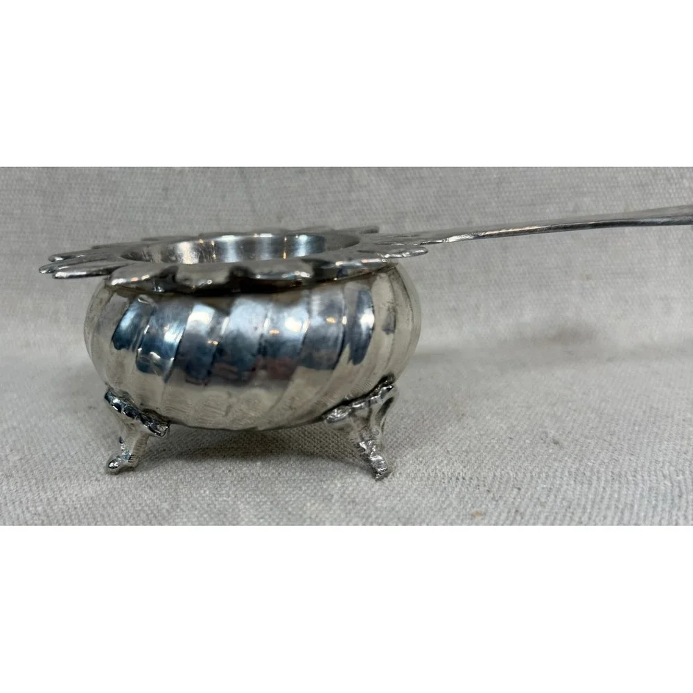 Vintage Silver Tone Tea Strainer Set with Footed Drip Bowls Sunburst Lattice 4pc